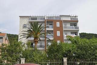 Апартаменты Apartments Admiral Херцег-Нови Улучшенные апартаменты-18