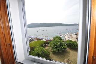 Апартаменты Apartments Admiral Херцег-Нови Улучшенные апартаменты-20