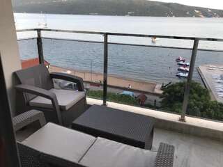 Апартаменты Apartments Admiral Херцег-Нови Улучшенные апартаменты-23