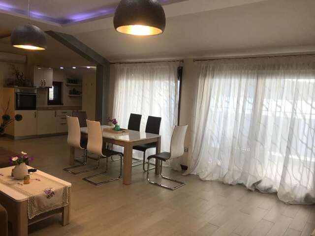 Апартаменты Apartments Admiral Херцег-Нови-6